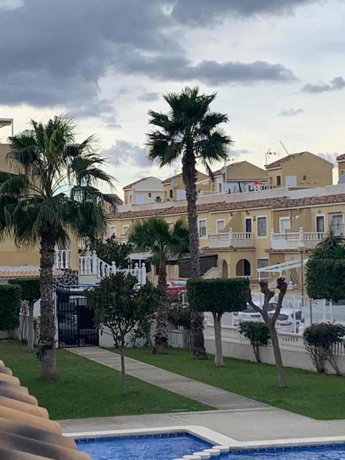 Adosado Tranquilo Con Piscina Y Vistas Al Mar Lejlighed Puerto Marino Eksteriør billede