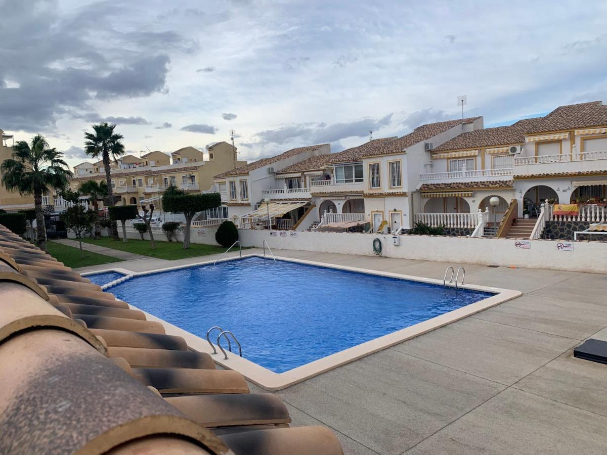 Adosado Tranquilo Con Piscina Y Vistas Al Mar Lejlighed Puerto Marino Eksteriør billede