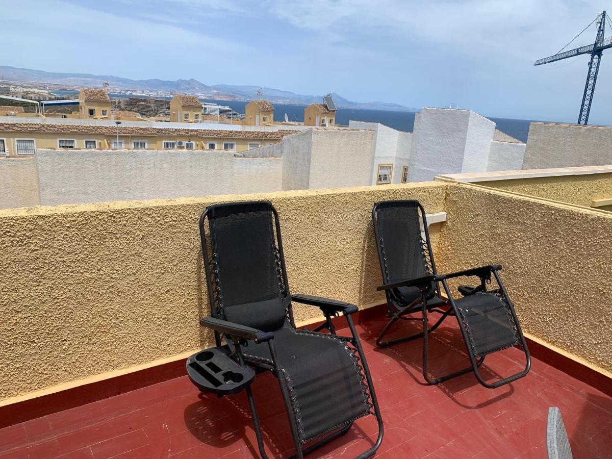 Adosado Tranquilo Con Piscina Y Vistas Al Mar Lejlighed Puerto Marino Eksteriør billede