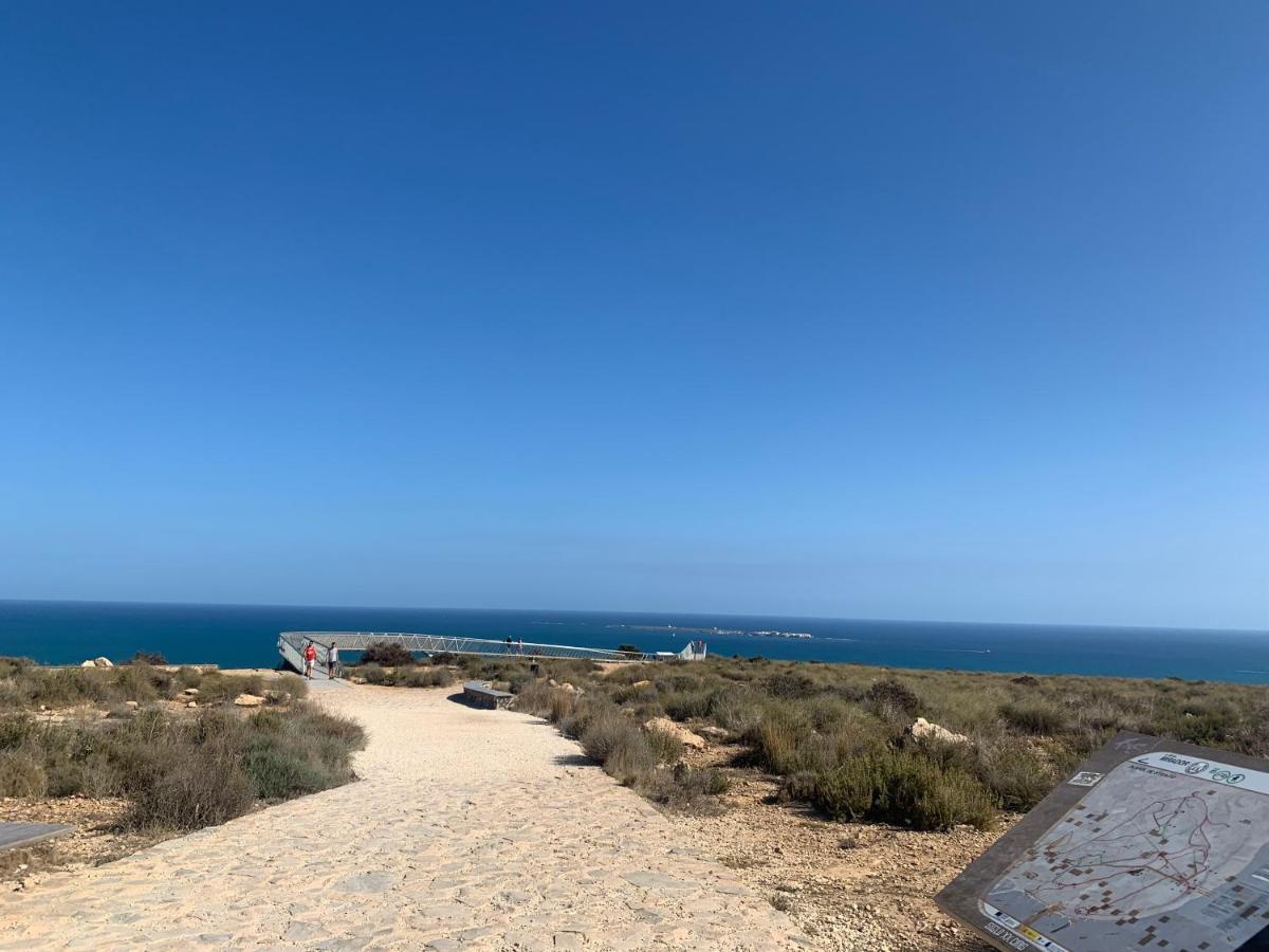 Adosado Tranquilo Con Piscina Y Vistas Al Mar Lejlighed Puerto Marino Eksteriør billede
